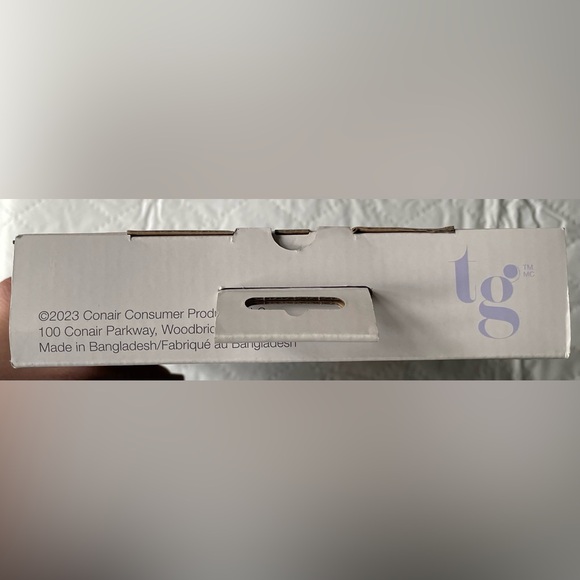 CONAIR True Glow Touch Screen Mirror - White - Picture 8 of 14